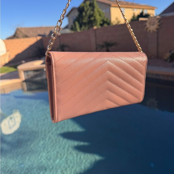 Yves Saint Laurent Pink Quilted Wallet with Gold Chain Crossbody Bag - Picture 6 of 12
